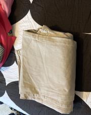 Pantalon beige taille 44