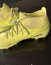 Chaussures de foot pointure 35 