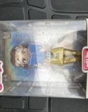 Figurine belle neuve 