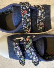 Chaussure d ete en tissus taille 22