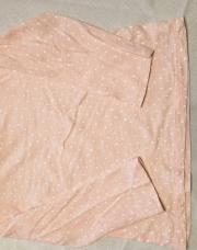 Blouse rose à pois blancs