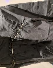 Robe noir, pois, ligne or Tao 23 mois