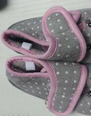 Chaussons pointure 22