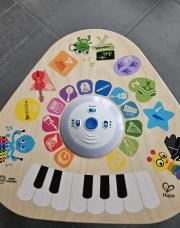 Table baby Einstein neuve