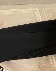 Robe noir courte manche 