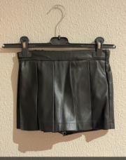 Jupe short cuir 6 ans 