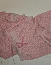 Training rose pâle. Petits 