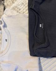 Lot de 2 bodys longue manche 4/6mois