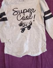 Sous pull 4 ans super cool