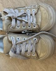 Chaussures Cyprès 25 dorée 