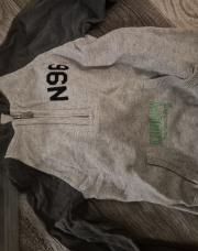 Pull capuche Okaidi gris bleu 6 ans 