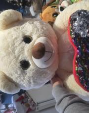 Grosse peluche coeur 