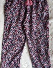 Pantalon leger fleur 4/5 ans
