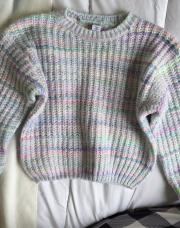 Pull multicolores taille 7/8ans