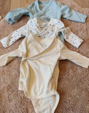 Lot 3 bodies Tao kids 1 mois 