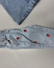 Pantalon 12 mois fraise kiabi 