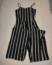 Combinaison pantalon noir et blanc Bershka t.xs