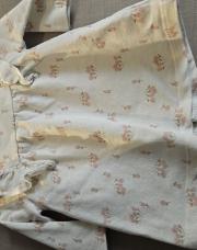 Robe blanche fleur rose