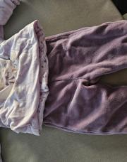 Pyjama mauve bien chaud 