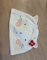 Bonnet crème tête chat