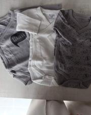3 body longues manches Kiabi 1 mois 