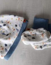 Bonnet et chaussons 3 mois