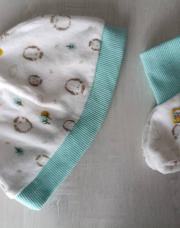 Bonnet et chaussons 6 mois