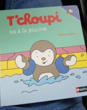 T'choupi va a la piscine 