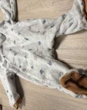 Pyjama, zéro mois gris et Camel