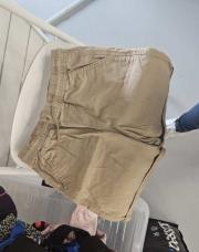 Short beige 10-11ans 