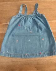 Robe en jeans fleuri 2 ans 