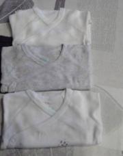 lot 3 bodies bebe manche taille 3 mois