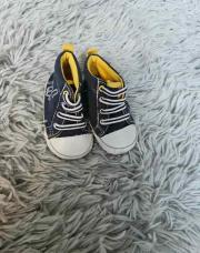 Chaussures Bébé bleues jaunes, taille 3-6 mois