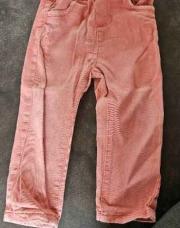 Jean rouge taille 24 m