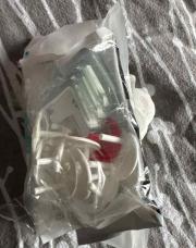 Lot attaches pour prise, meuble,coin