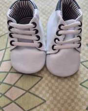 Chaussure blanche 9/12m