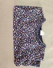 Blouse marine fleurie 