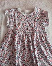 Robe blanche fleur T80