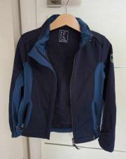 Veste sport très peu portée 6 ans