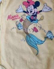 Body 1mois minnie