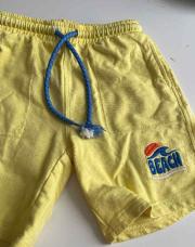 Short jaune kiabi 8A