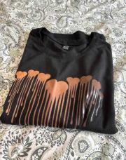 T-shirt noir coeurs M Shein