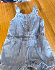 Salopette en jeans ligne 9 mois okaidi 