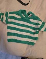 Pull ligné vert 9 mois