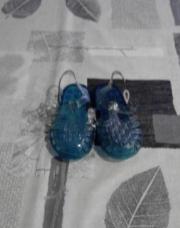 chaussure plage bleu 24