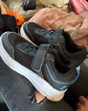 Basket noir P30