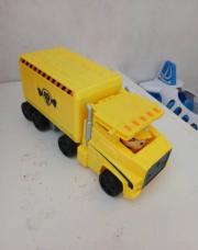 Camion ruben et compagnie avec personnage 
