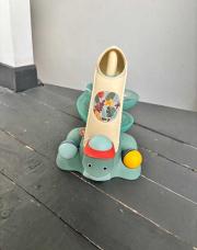 Jeu tortue avec deux balles 