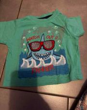 T-shirt requin 6 mois lunette