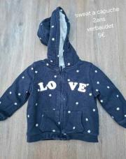 Sweat a capuche 2ans verbaudet 